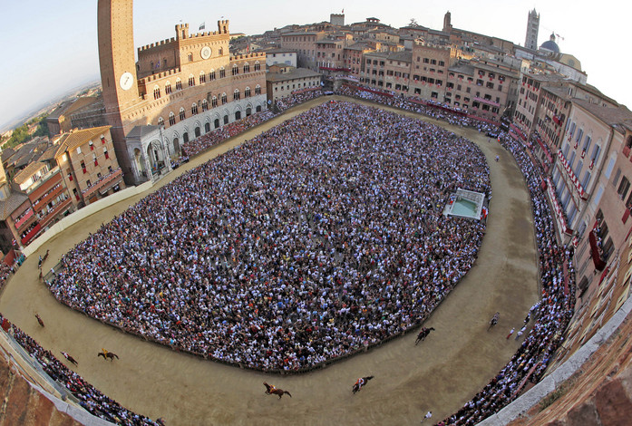 ITALY PALIO DI SIENA