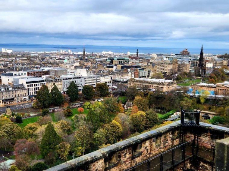 Escocia, Glasgow, Stirling, Ilhas Skye, Lago Ness, Inverness, Edimburgo 2022 (1730)