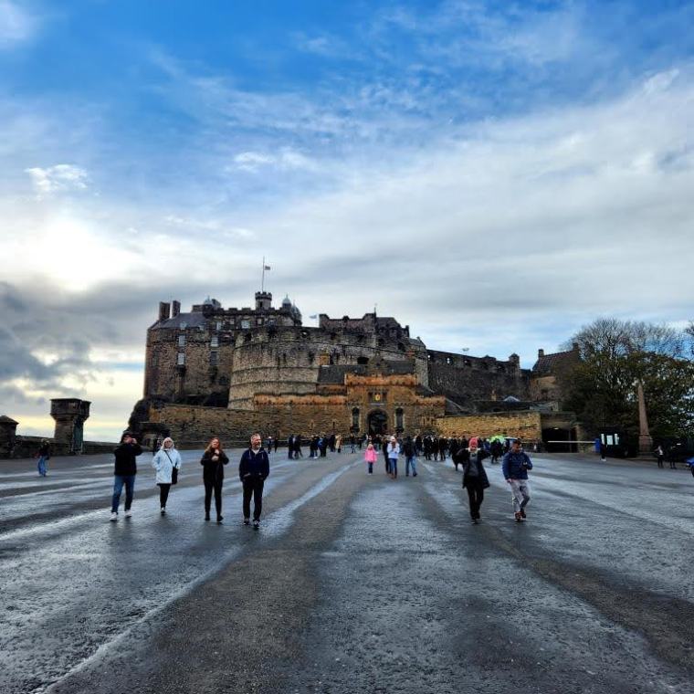 Escocia, Glasgow, Stirling, Ilhas Skye, Lago Ness, Inverness, Edimburgo 2022 (2263)